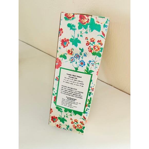 Vintage Anne of Green Gables Porcelain Doll Romero 12” in Box Maple Leaf Toys - Picture 3 of 8